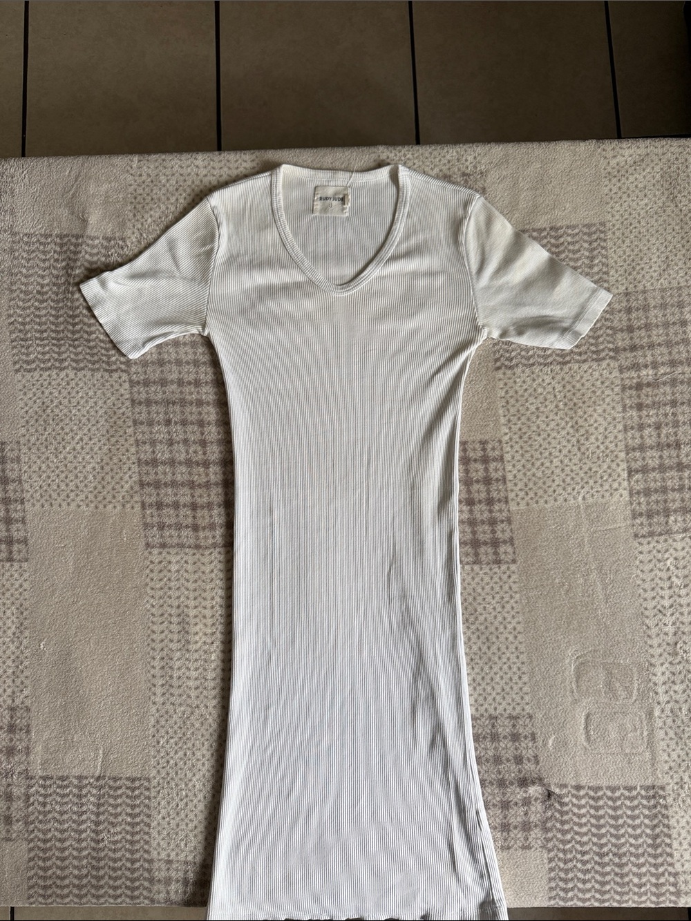 Women’s  White V‑Neck Ribbed Short Sleeve T-shirt dress